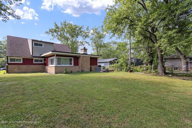 109 Walnut St, Park Forest, IL 60466 - view of green lawn