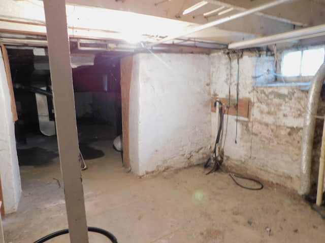 725 Illinois St, Peru, IL 61354 - photo 15