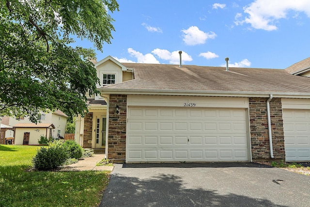 21439 Abbey Ln, Crest Hill, IL 60403 - photo 1
