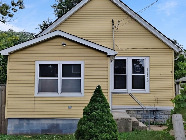 13809 Seeley Ave, Blue Island, IL 60406 - photo 2