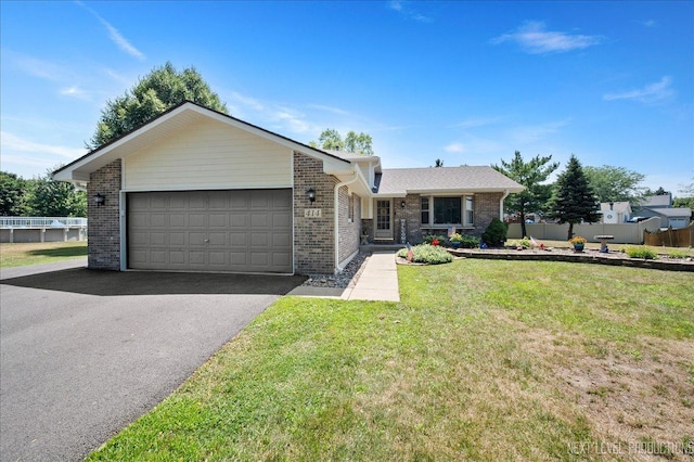 414 Bobcat Ct, Oswego, IL 60543 - photo 2