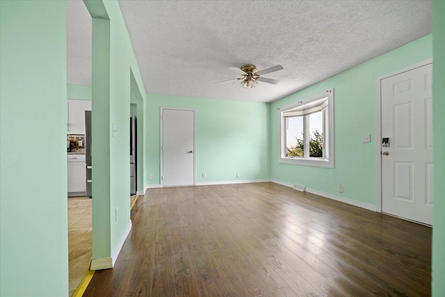 401 Sunset Dr, Leroy, IL 61752 - photo 19