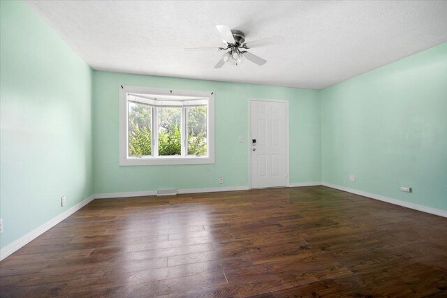 401 Sunset Dr, Leroy, IL 61752 - photo 26