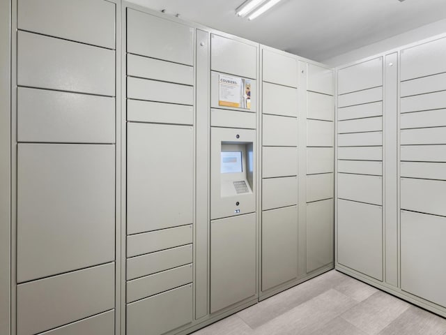 2728 N Hampden Ct Unit 109, Chicago, IL 60614 - photo 16