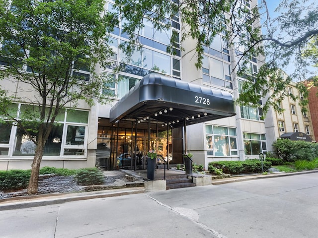 2728 N Hampden Ct Unit 109, Chicago, IL 60614 - photo 3