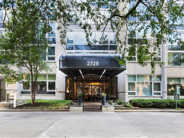 2728 N Hampden Ct Unit 109, Chicago, IL 60614 - photo 4