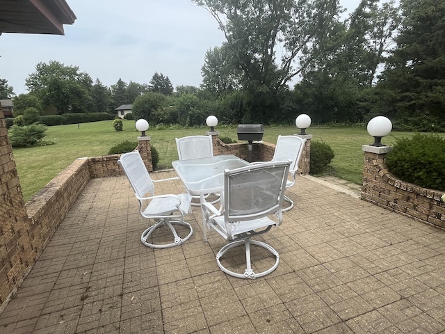 10S220 Hampshire Ln W, Willowbrook, IL 60527 - view of patio featuring outdoor dining area