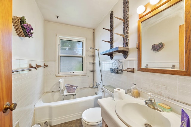 631 Pekin Ave, Creve Coeur, IL 61610 - photo 5