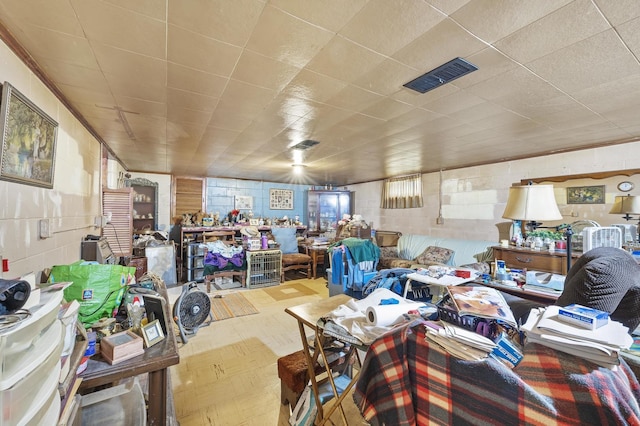631 Pekin Ave, Creve Coeur, IL 61610 - photo 8