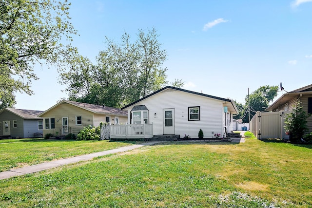 289 N Jackson Ave, Bradley, IL 60915 - photo 2