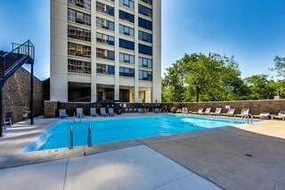 2800 N Lake Shore Dr Unit 516, Chicago, IL 60657 - photo 26