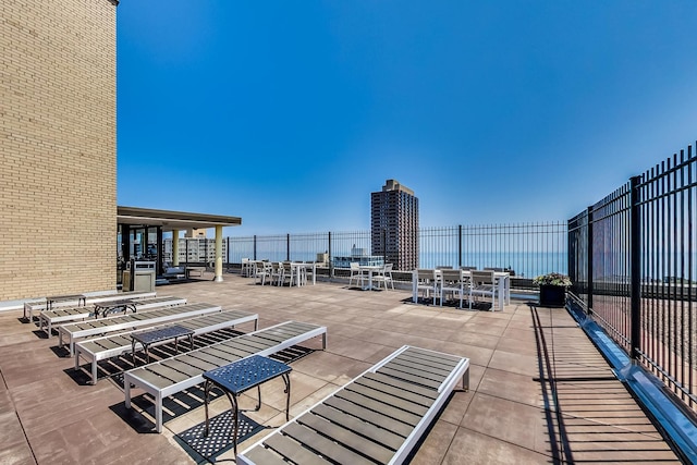 2930 N Sheridan Rd Unit 2111, Chicago, IL 60657 - photo 30