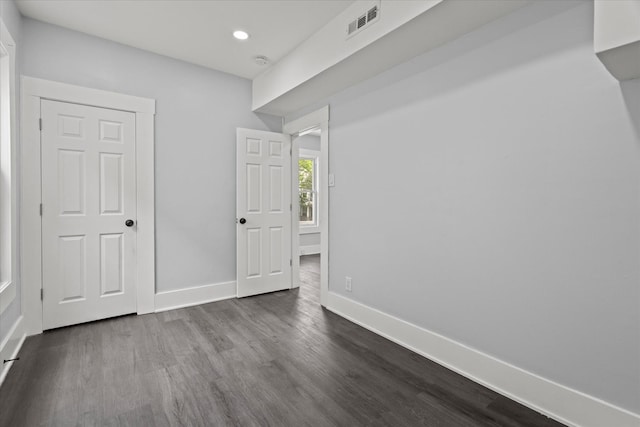 3904 W Montrose Ave, Chicago, IL 60618 - photo 4