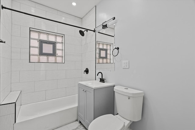3904 W Montrose Ave, Chicago, IL 60618 - photo 5