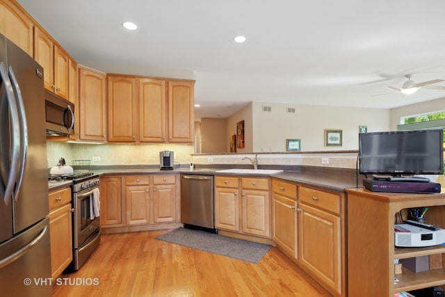 332 Oak Grove Cir, Wauconda, IL 60084 - photo 9