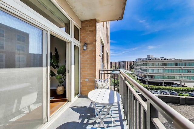 647 Metropolitan Way Unit L402, Des Plaines, IL 60016 - photo 23