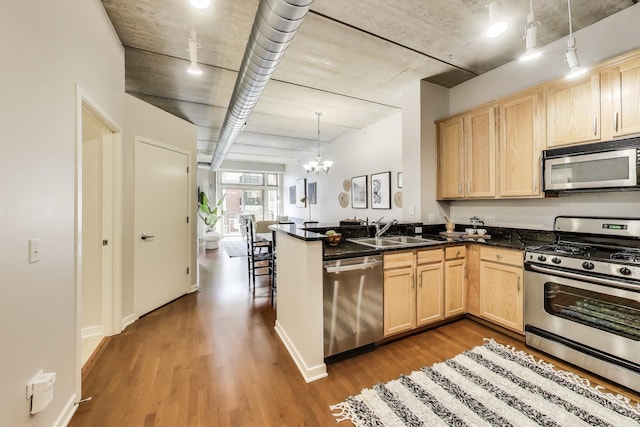 647 Metropolitan Way Unit L402, Des Plaines, IL 60016 - photo 6
