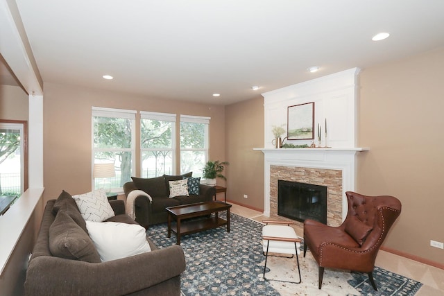 8 Hithergreen Ct, Algonquin, IL 60102 - photo 14