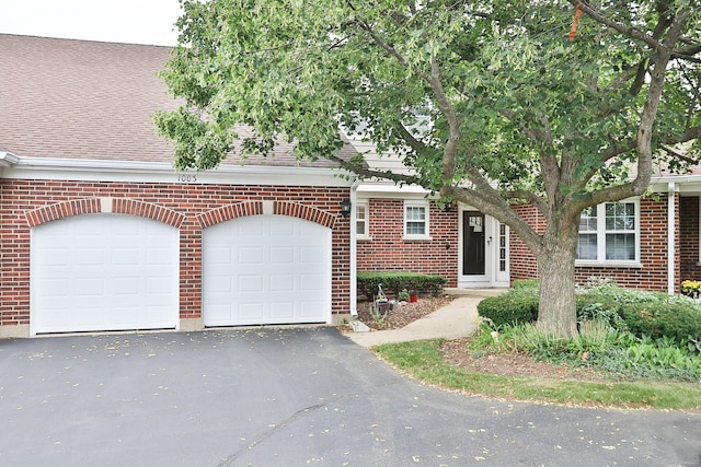 1003 Interloch Ct, Algonquin, IL 60102 - photo 1