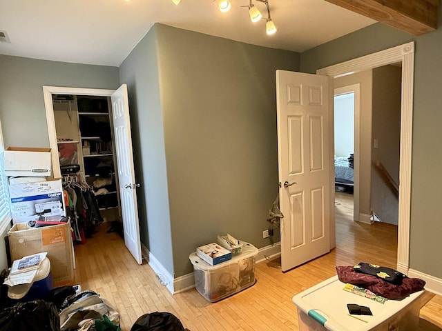 7555 N Rogers Ave, Chicago, IL 60626 - photo 4