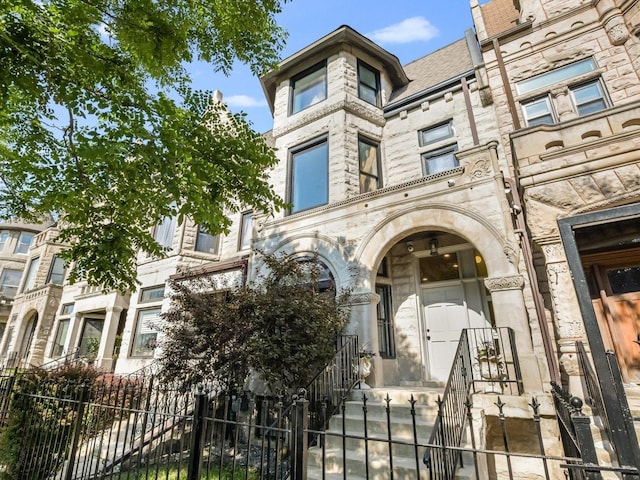 4243 S King Dr, Chicago, IL 60615 - photo 1