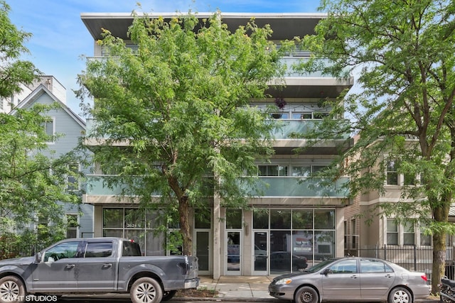 2624 W Armitage Ave Unit 4B, Chicago, IL 60647 - photo 1