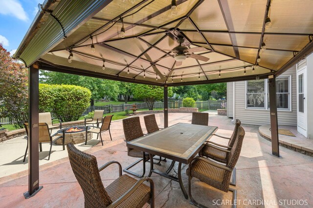 805 W Thornwood Dr, South Elgin, IL 60177 - photo 38