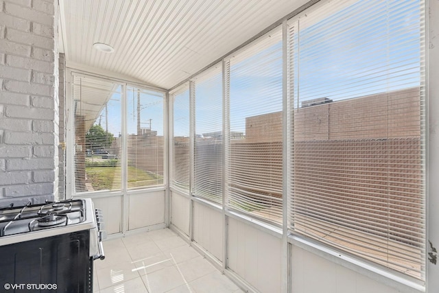 7311 W Berwyn Ave, Chicago, IL 60656 - photo 20