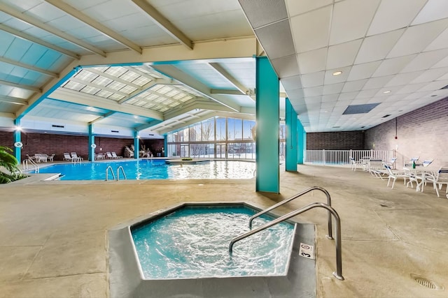3925 Triumvera Dr Unit 14D, Glenview, IL 60025 - indoor pool with a hot tub and a patio
