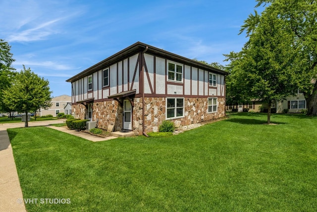 315 Meadow Ct, Vernon Hills, IL 60061 - photo 1