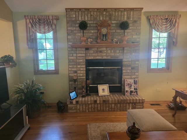 810 Kristin Ln, Wilmington, IL 60481 - photo 5
