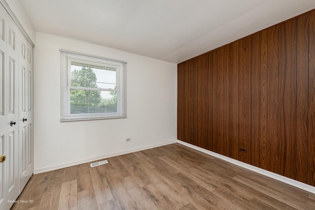 631 S Springinsguth Rd, Schaumburg, IL 60193 - photo 12