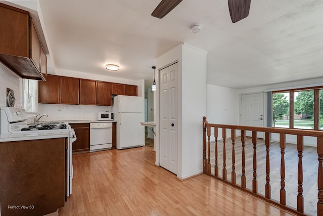 631 S Springinsguth Rd, Schaumburg, IL 60193 - photo 4
