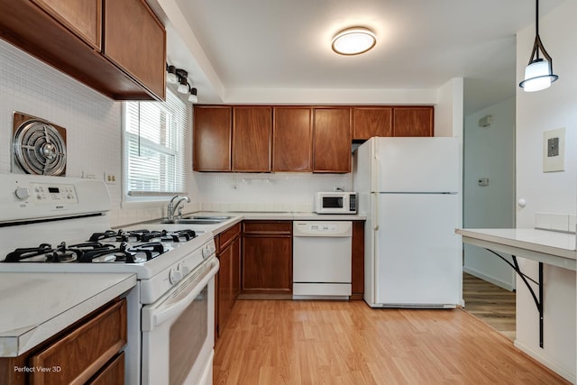 631 S Springinsguth Rd, Schaumburg, IL 60193 - photo 7