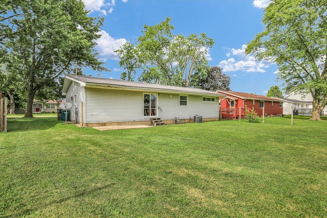 907 E Newkirk St, Tuscola, IL 61953 - photo 23