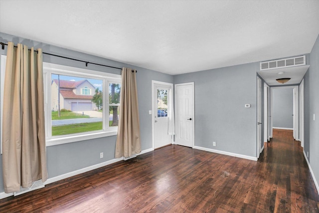 907 E Newkirk St, Tuscola, IL 61953 - photo 7