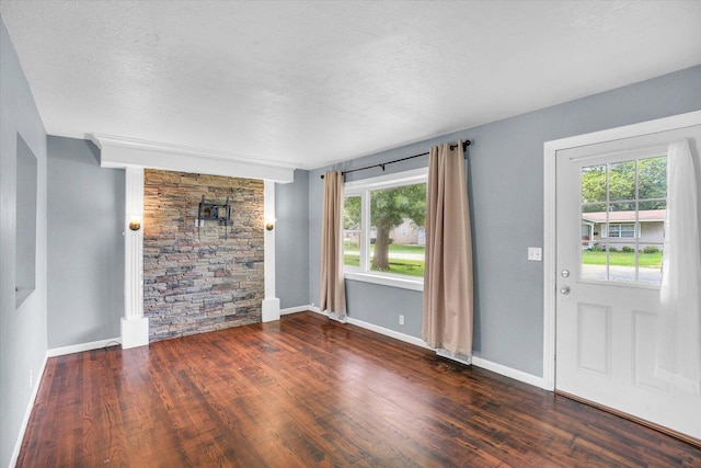 907 E Newkirk St, Tuscola, IL 61953 - photo 8