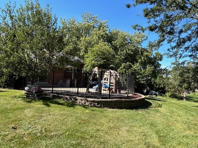 2277 S Westwood Ln, Palatine, IL 60067 - view of jungle gym