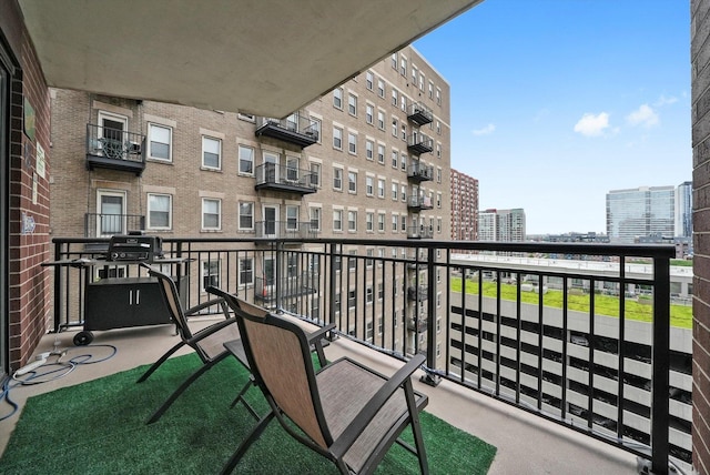 41 E 8th St Unit 1404, Chicago, IL 60605 - balcony featuring a city view