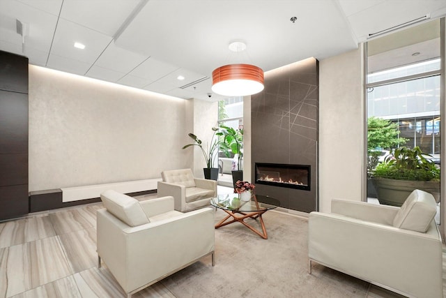 41 E 8th St Unit 1404, Chicago, IL 60605 - common area featuring recessed lighting