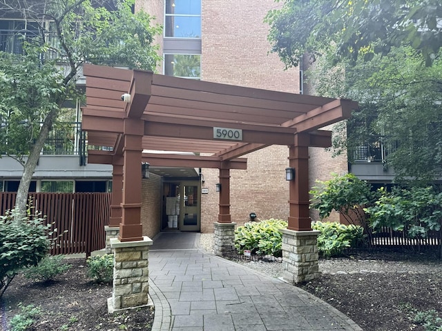 5900 Oakwood Dr Unit 4G, Lisle, IL 60532 - photo 1