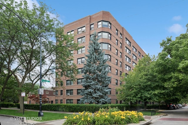 4880 N Marine Dr Unit 810, Chicago, IL 60640 - photo 1
