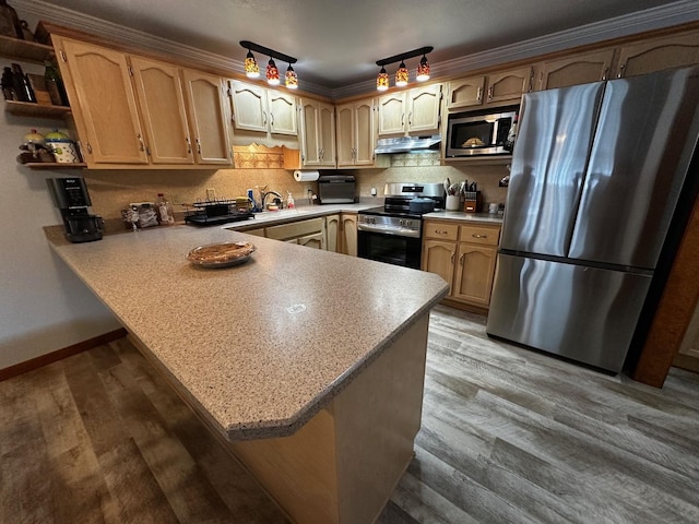 4100 Valley Dr, Clinton, IL 61727 - photo 13