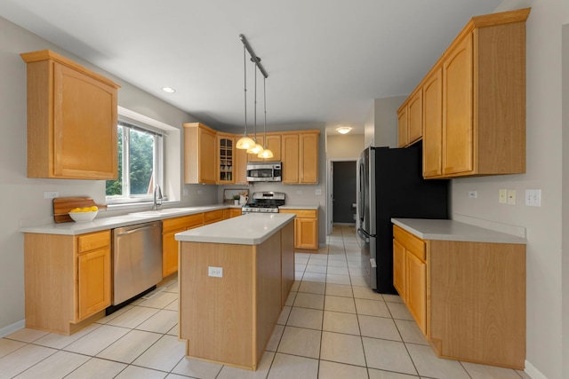 122 Rosewood Dr, Streamwood, IL 60107 - photo 6