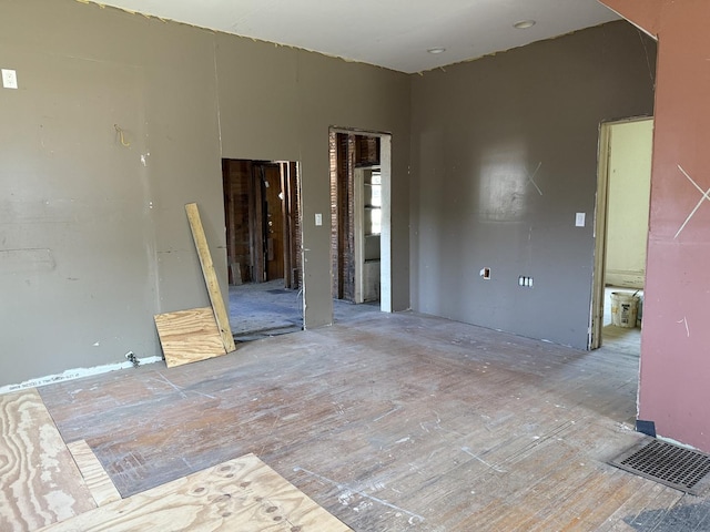 110 N Vine St, Bellflower, IL 62174 - photo 8