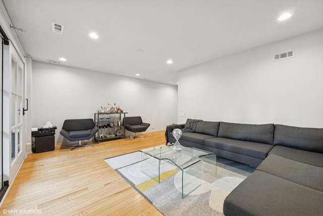 65 W Schiller St, Chicago, IL 60610 - living room featuring wood-type flooring and recessed lighting