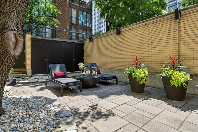 65 W Schiller St, Chicago, IL 60610 - view of patio / terrace