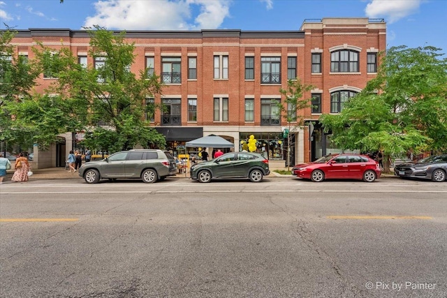 2142 W Roscoe St Unit 3C, Chicago, IL 60618 - photo 1