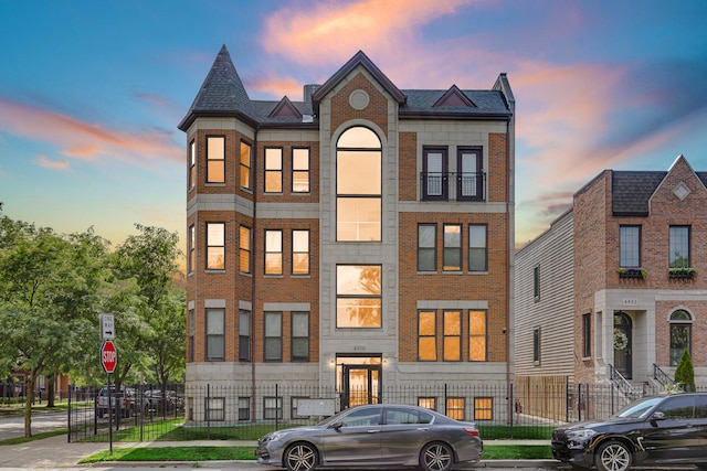 4956 S Champlain Ave Unit 1S, Chicago, IL 60615 - photo 1