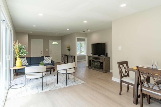 129 Highbury Dr, Elgin, IL 60120 - living area with wood finished floors and recessed lighting